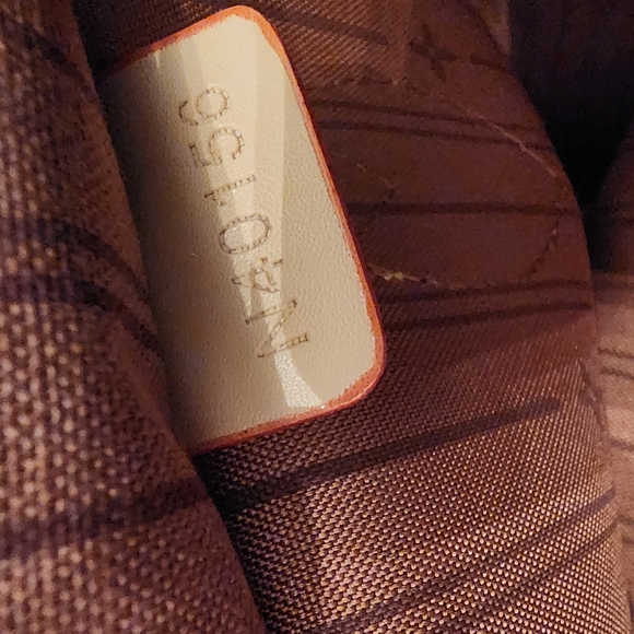 Brown Monogram Canvas NEVERFULL MM TOTE - Picture 11 of 16